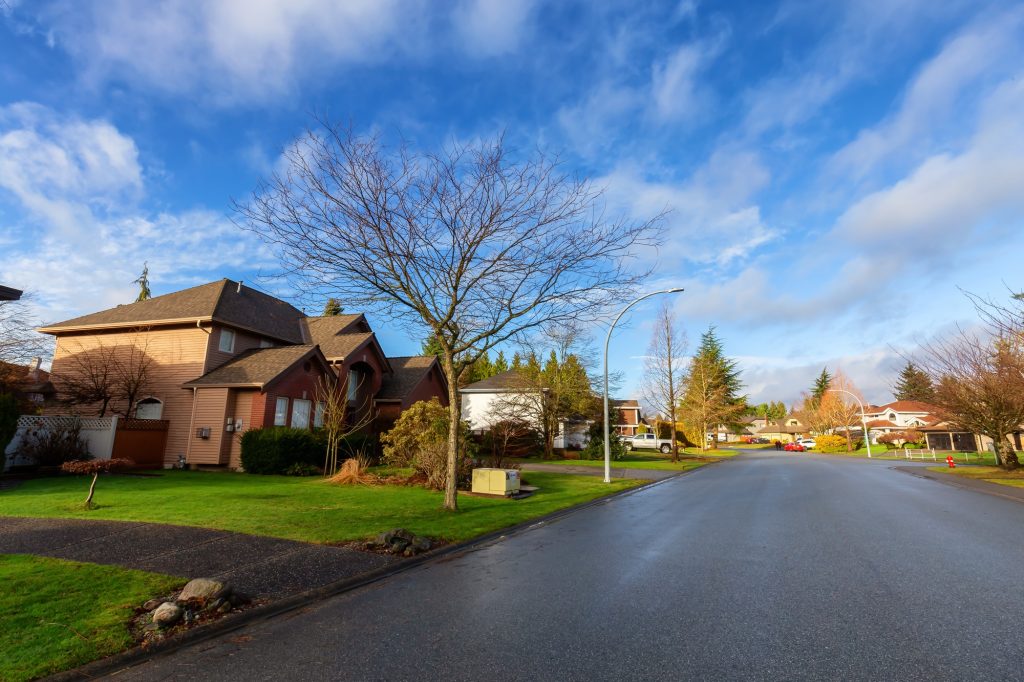 Best Regular Septic Tank Maintenance From Everett to Kent Residential Suburban Neighborhood in the City